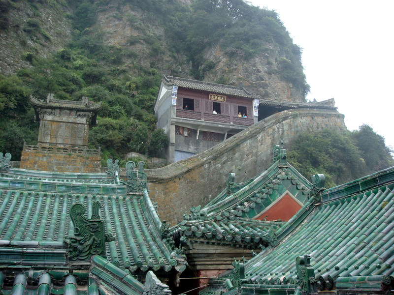 Image: /media/?path=/trips/2007-08-13 China/2007-08-20_Wudang/20070820-105902-0-Rob.jpg